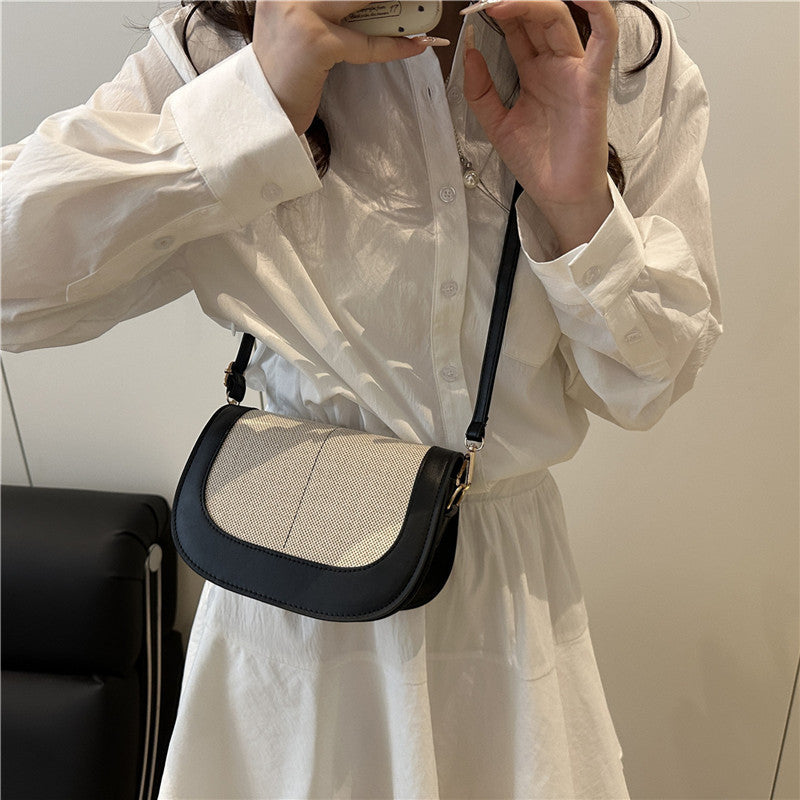 Chic Structured Crossbody Clutch Bag LoungeYard — product view 4
