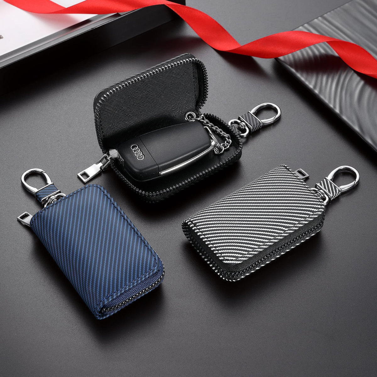 Compact Zippered Keychain Wallet — product view 5