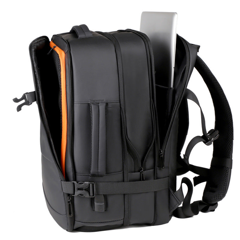 Modular Business Backpack LoungeYard — product view 3
