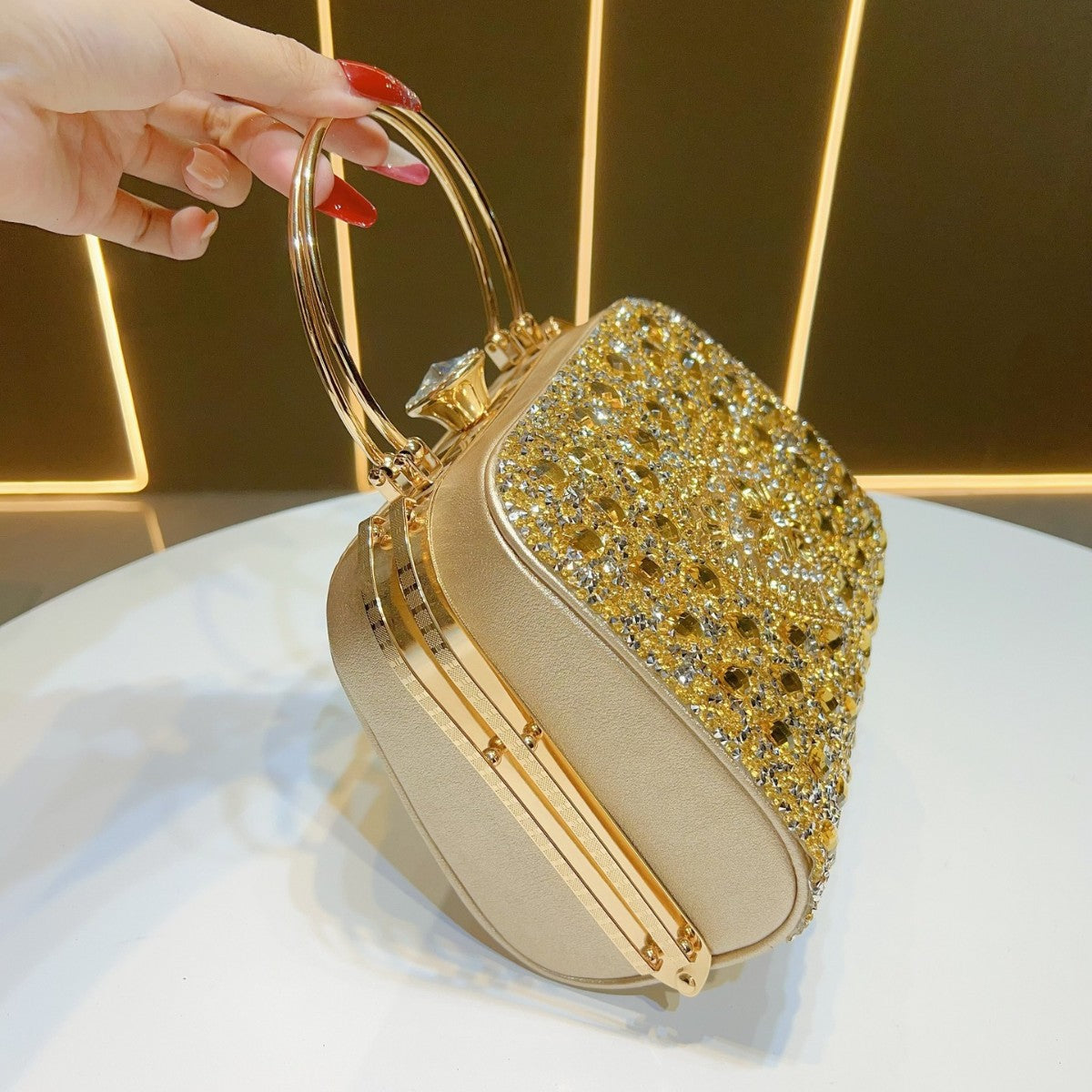 Heart-Shaped Crystal Evening Handbag — product view 2