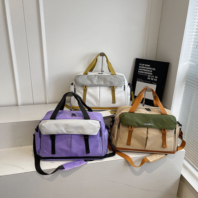 Sports bag with multifunctional compartments LoungeYard — product view 2