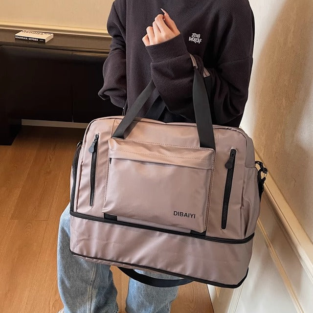 Versatile Sports And Travel Bag LoungeYard — product view 4