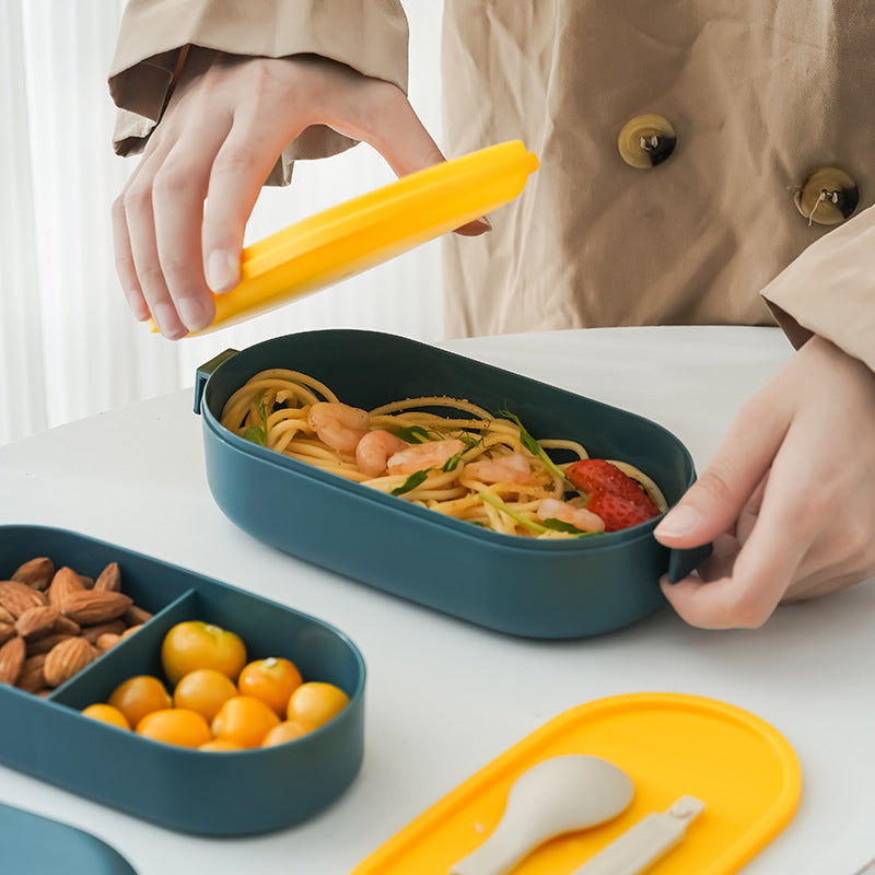 Versatile Leak-Proof Lunch Box with Secure Locking Mechanism — product view 2