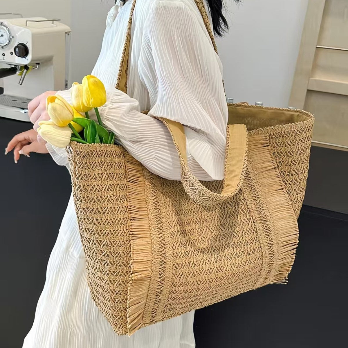 Woven Natural Material Beach Bag LoungeYard — product view 3