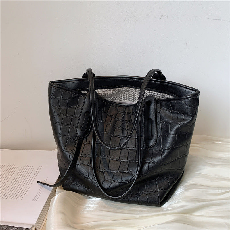 Crocodile-Embossed Tote Bag LoungeYard — product view 6