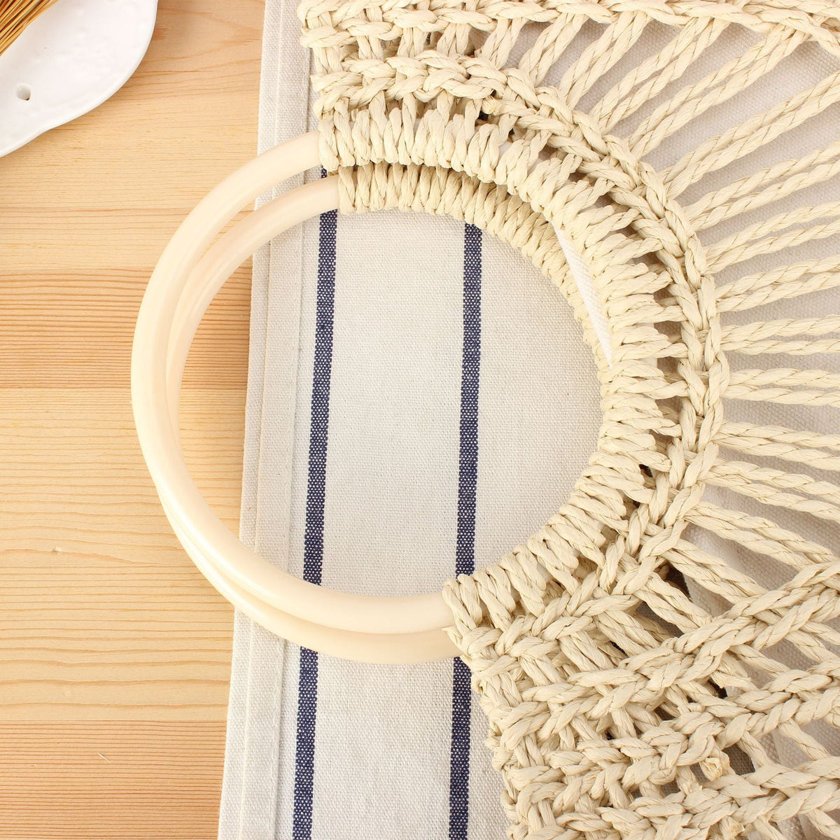 Handcrafted Trend Bag Made of Natural Wicker LoungeYard — product view 3