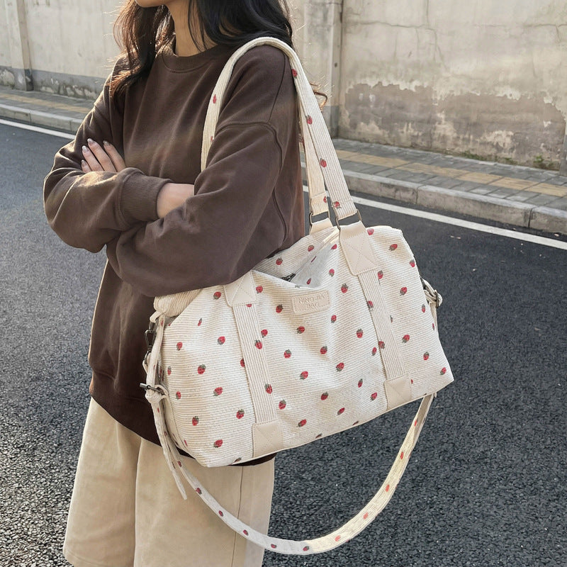 Stylish Weekend Duffle LoungeYard — product view 4