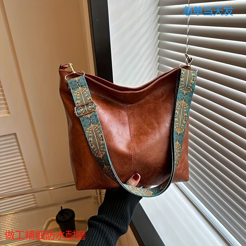 Leather Tote — product view 5