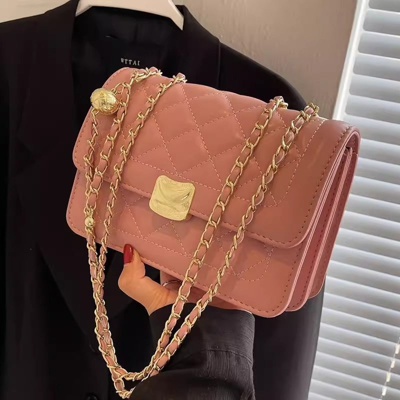 Quilted Chain-Detail Crossbody Handbag LoungeYard — product view 2
