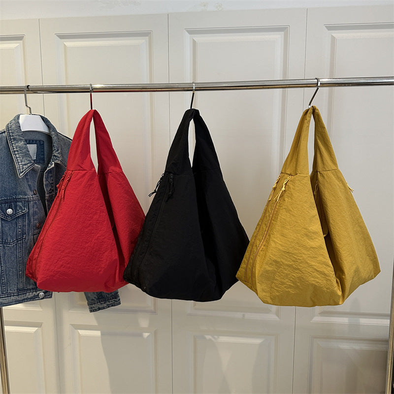 Spacious Utility Tote Bag LoungeYard — product view 4