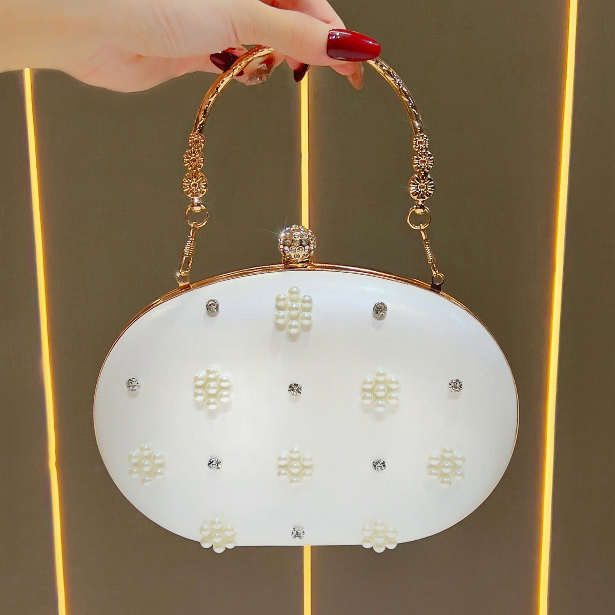 Vintage-Inspired Pearl-Embellished Evening Clutch — product view 2