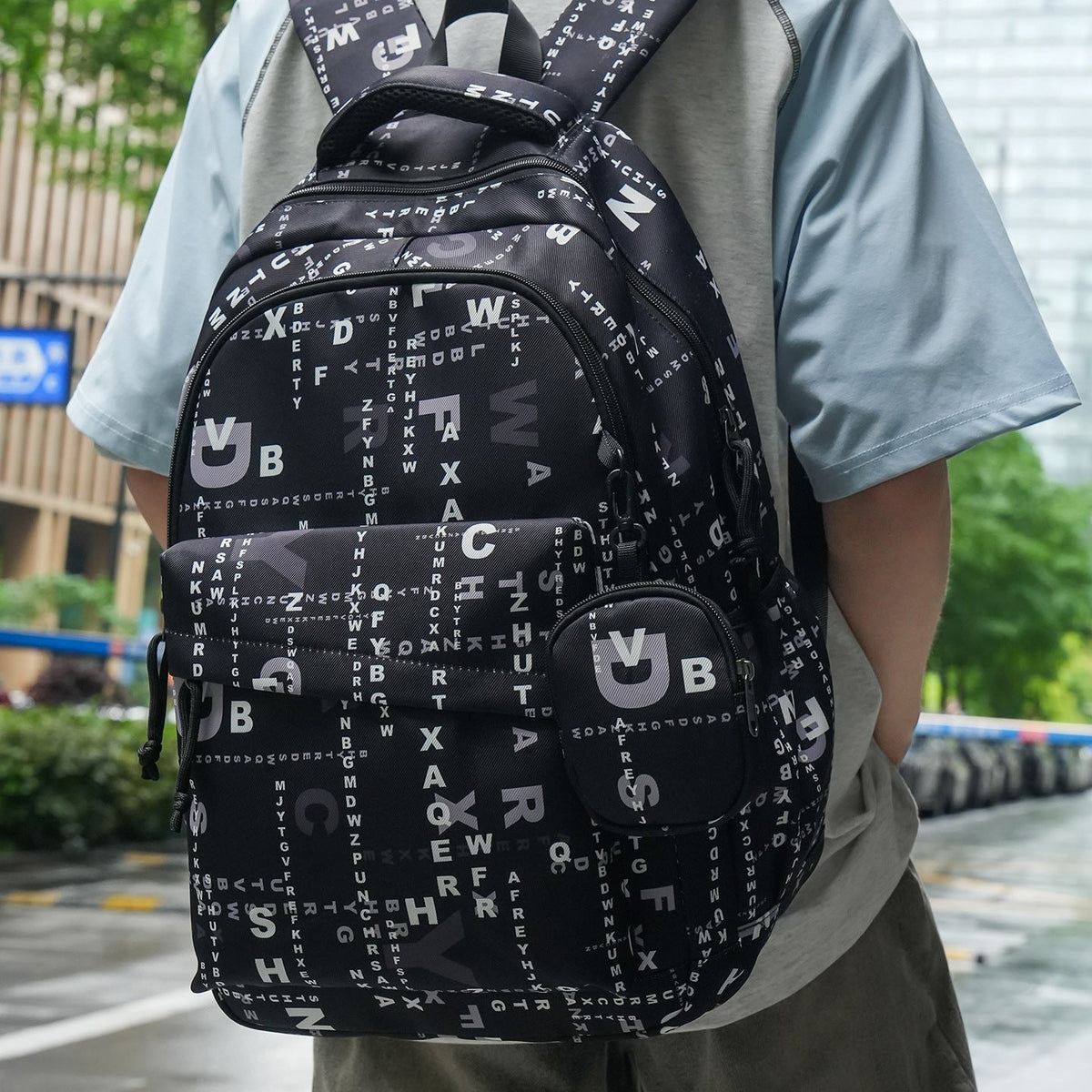 Modern Lightweight Backpack LoungeYard — product view 1