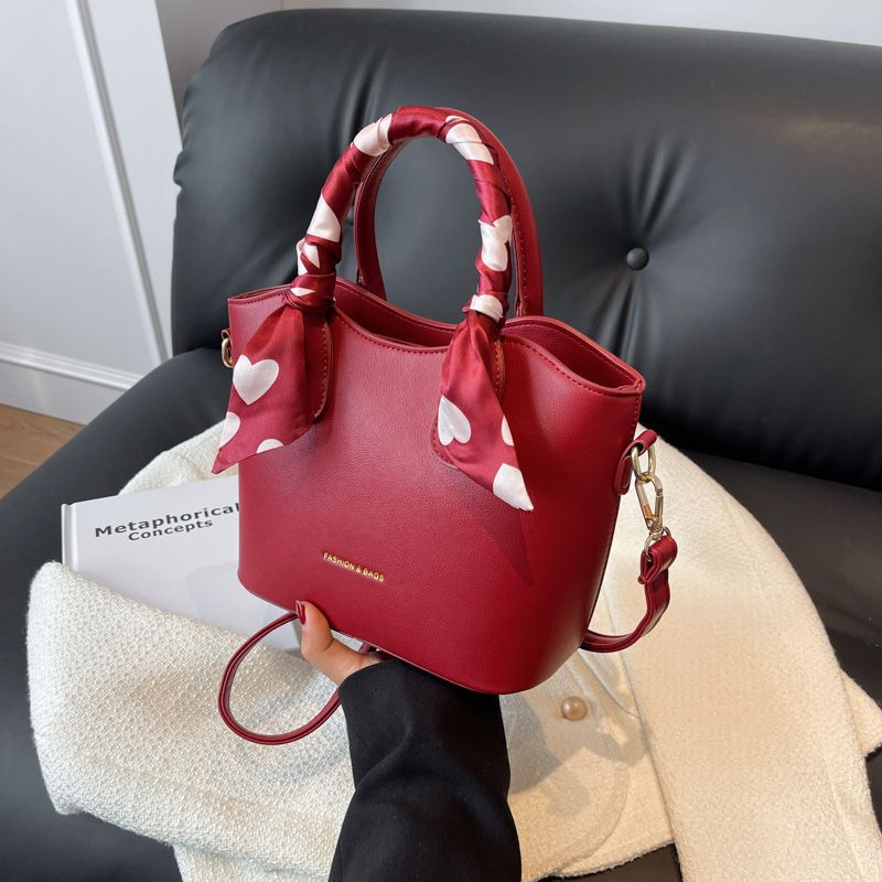 Chic Mini Handbag LoungeYard — product view 6