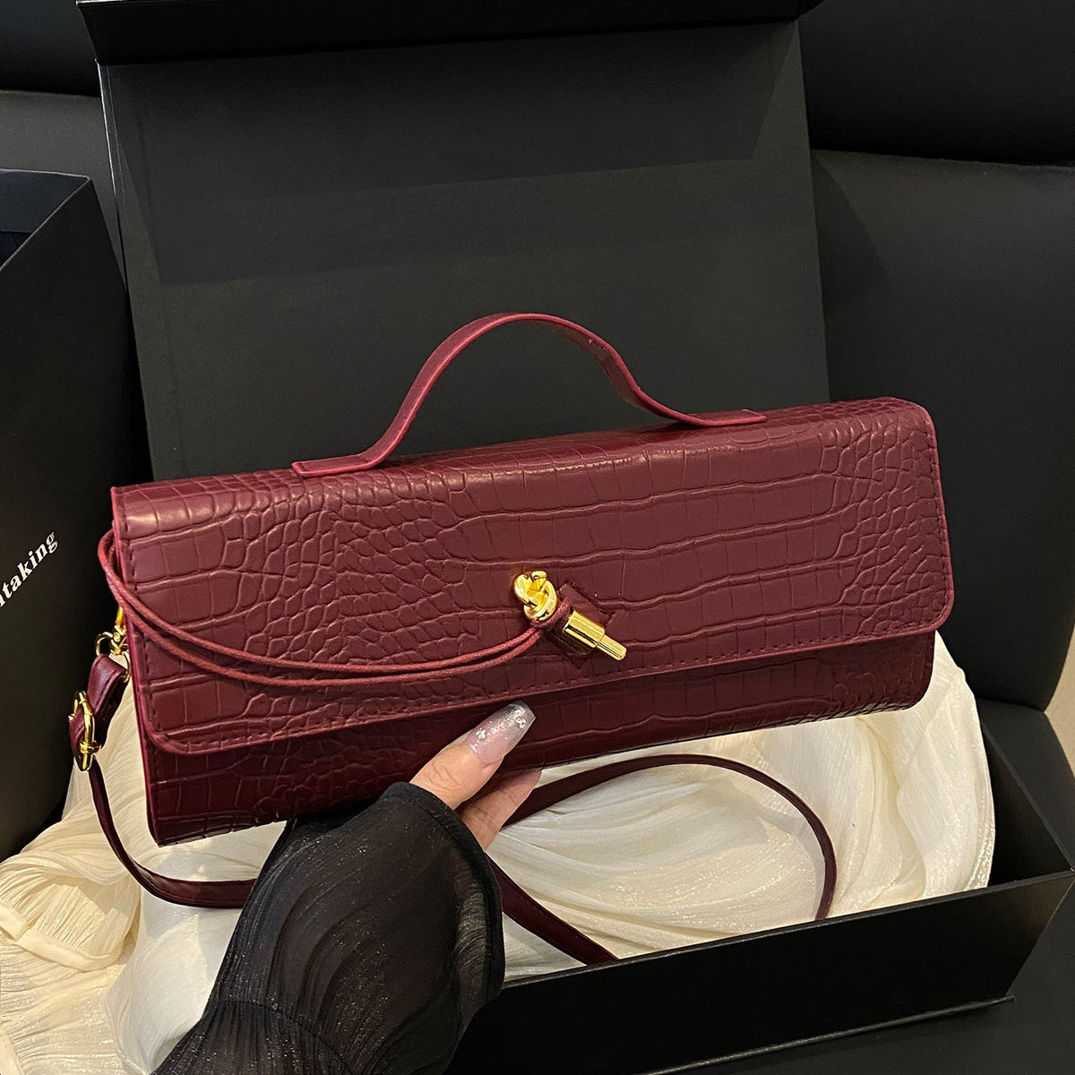 Elegant Crocodile-Textured Handbag — product view 7