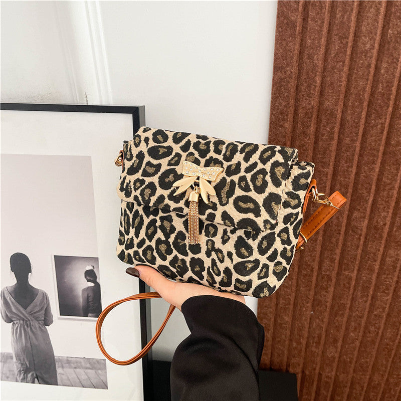 Chic Leopard Print Crossbody Bag LoungeYard — product view 7