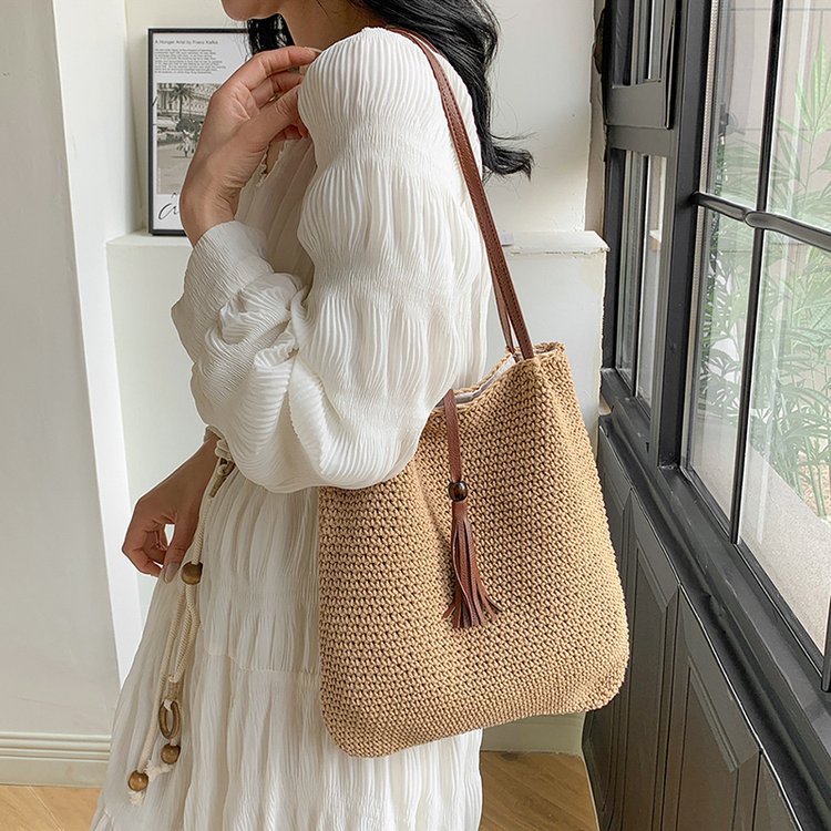 Handbag with Fringed Detail LoungeYard — product view 2