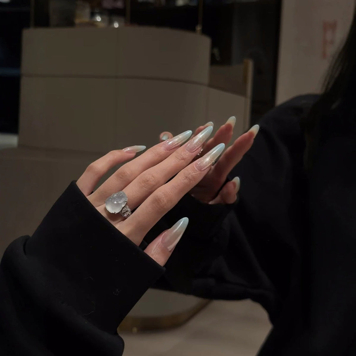 Impressive Stiletto Press-On Nail Art — product view 3