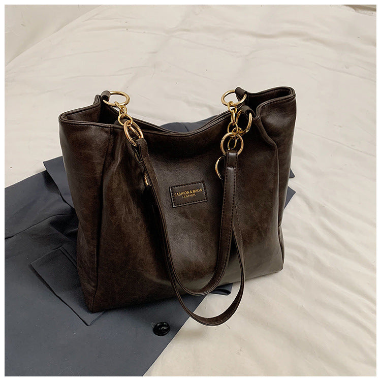 Chic Luxe Handbag LoungeYard — product view 6