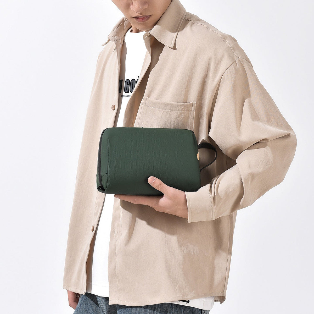 Multifunctional Cosmetic Bag LoungeYard — product view 4