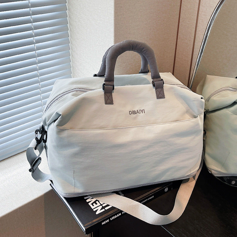 Versatile Urban Travel Duffle Bag — product view 1