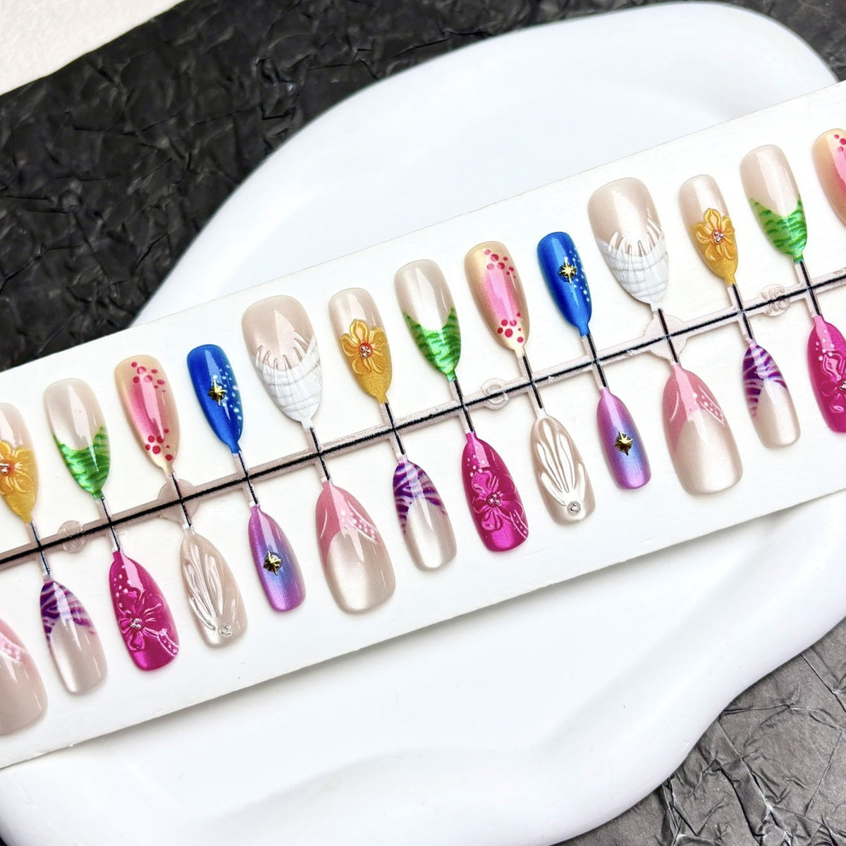 Artistic Press-On Nail Set with Vibrant Designs — product view 2