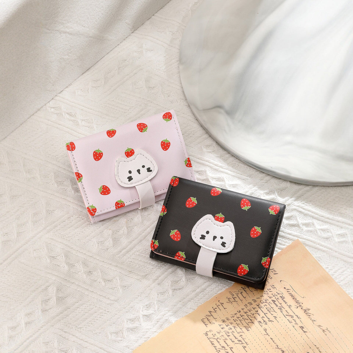Playful Cat-Themed Card Wallet — product view 6