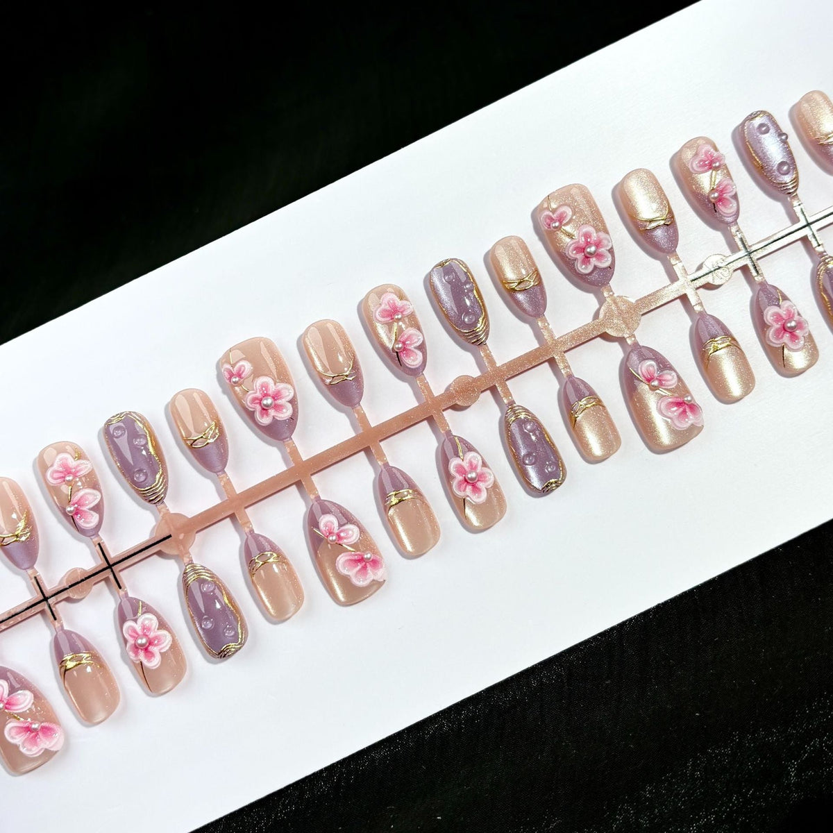 Elegant Floral-Designed Press-On Nail Set — product view 2