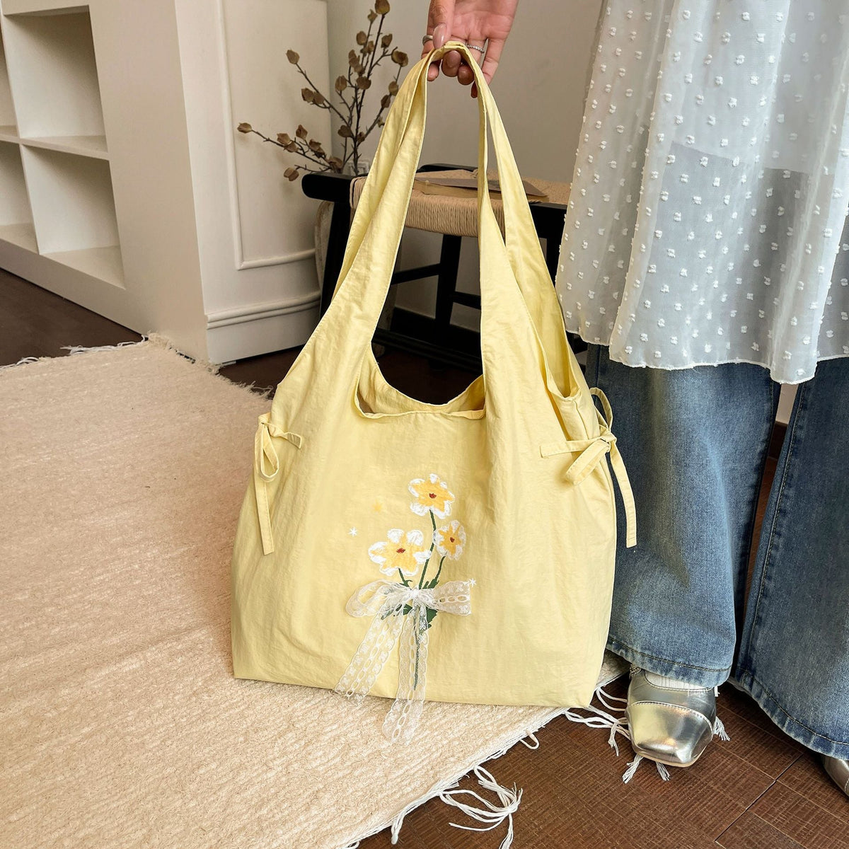 Floral Embroidered Shoulder Tote Bag — product view 7
