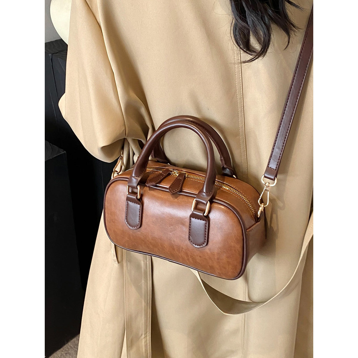 Compact Leather Handheld Satchel LoungeYard — product view 2