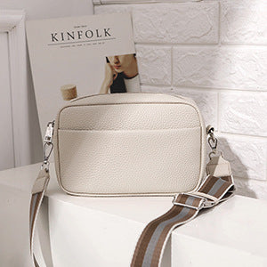 Elegant Shoulder Bag Made of High-Quality Leather LoungeYard — product view 4