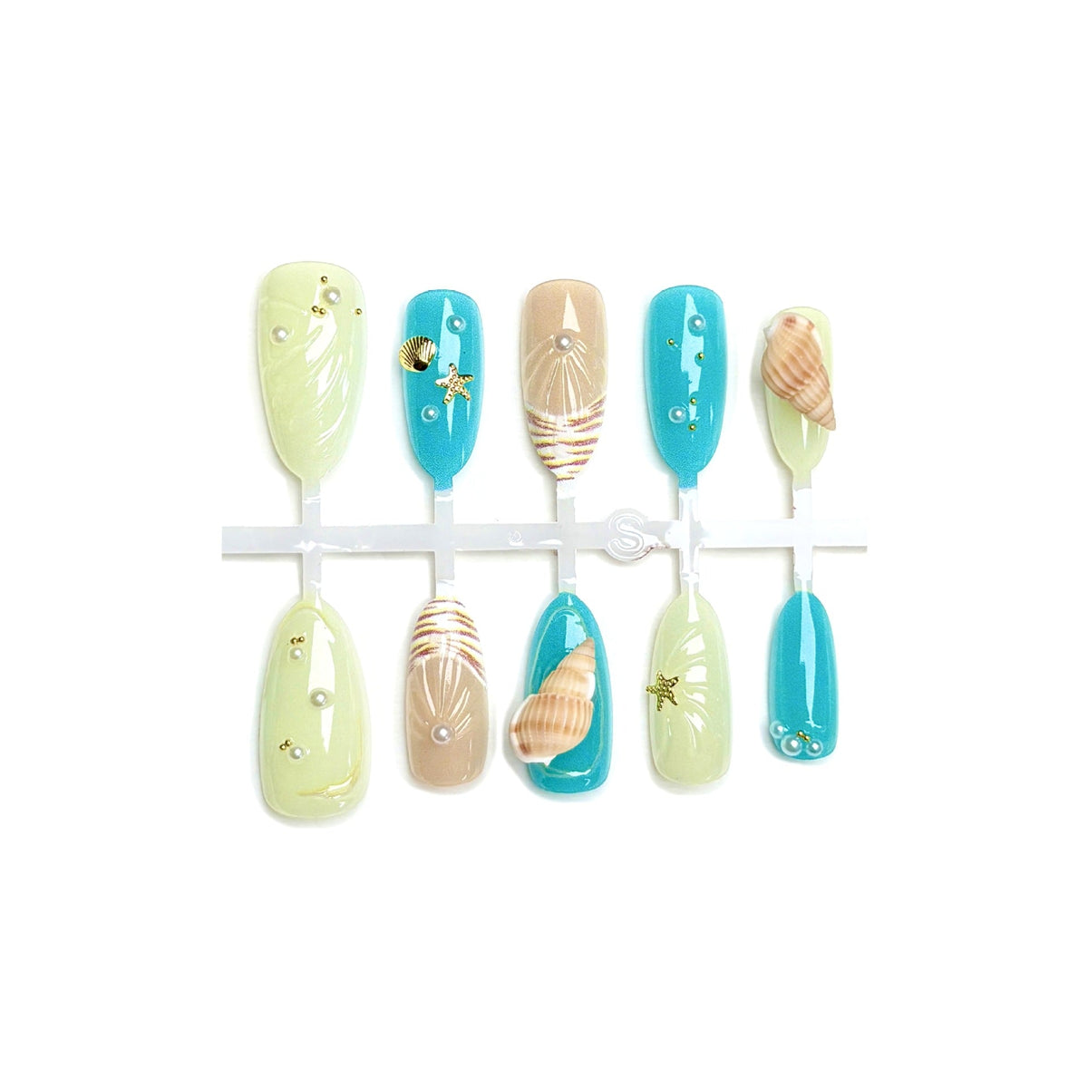 Beach-Inspired Press-On Nail Art Set — product view 3