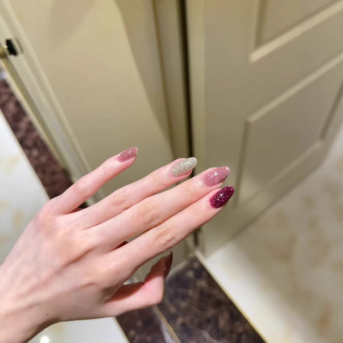 Glittery Stiletto Nail Art Extensions — product view 2