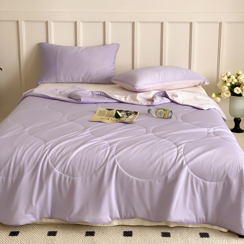 Light quilted blanket made of microfiber satin, breathable and hypoallergenic — product view 7