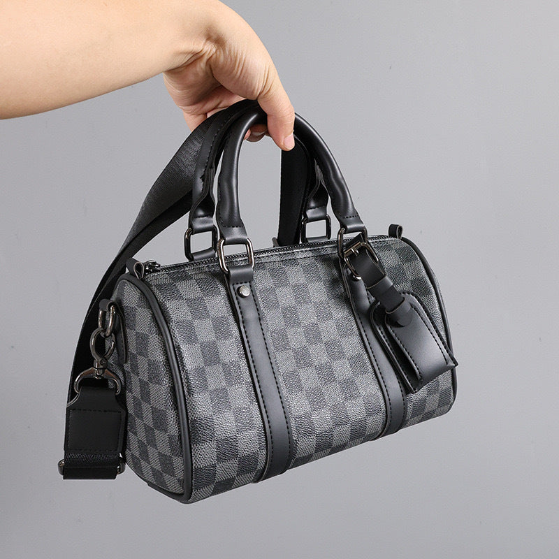 Stylish Handbag Made of High-Quality PU Leather LoungeYard — product view 4