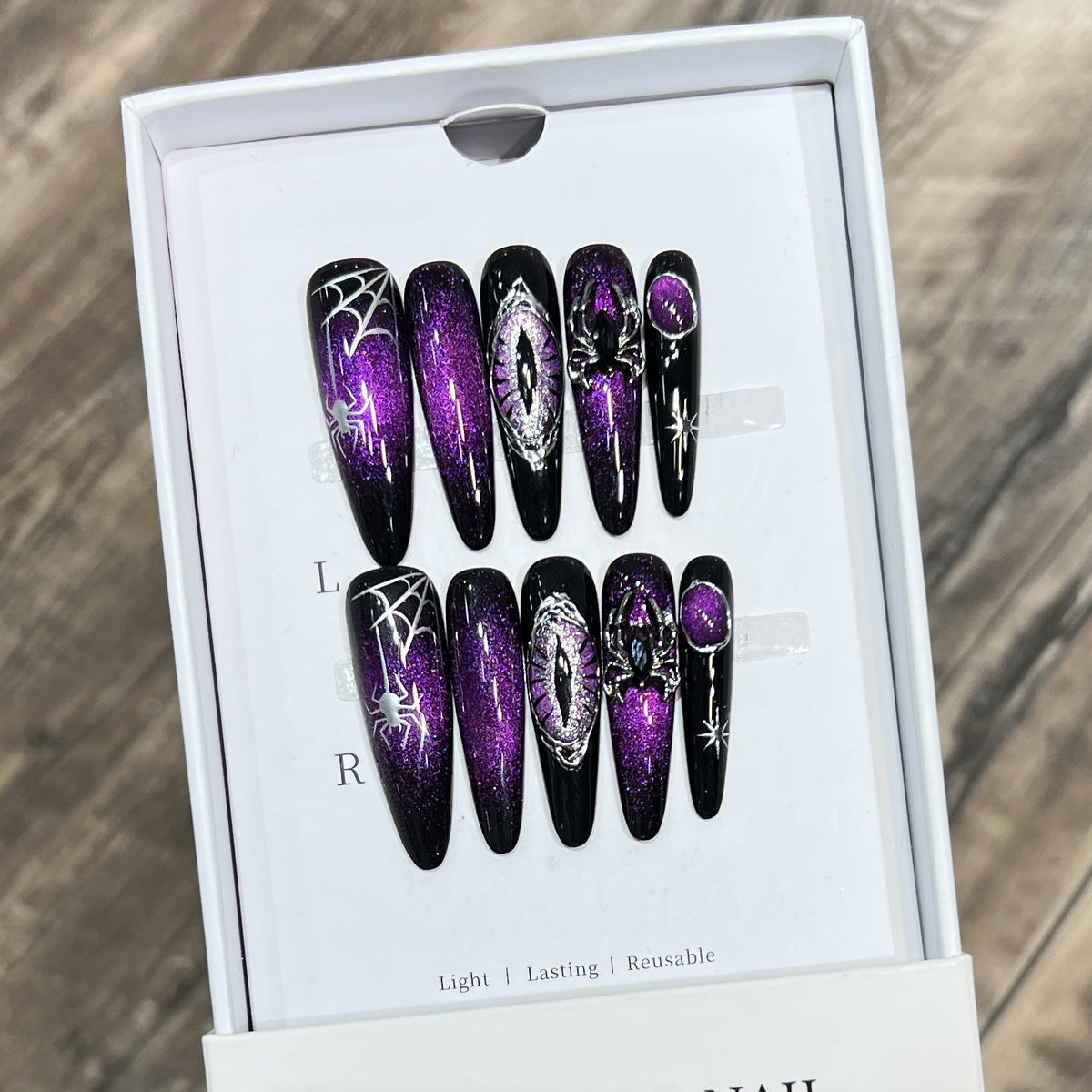 Gothic-Themed Halloween Press-On Nail Set — product view 2