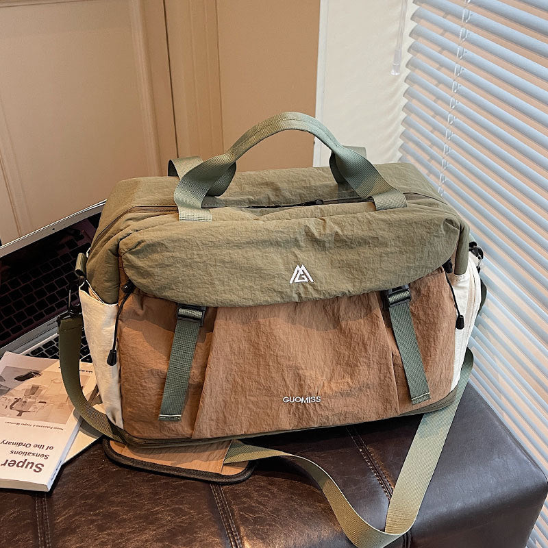 Versatile Travel Tote — product view 1
