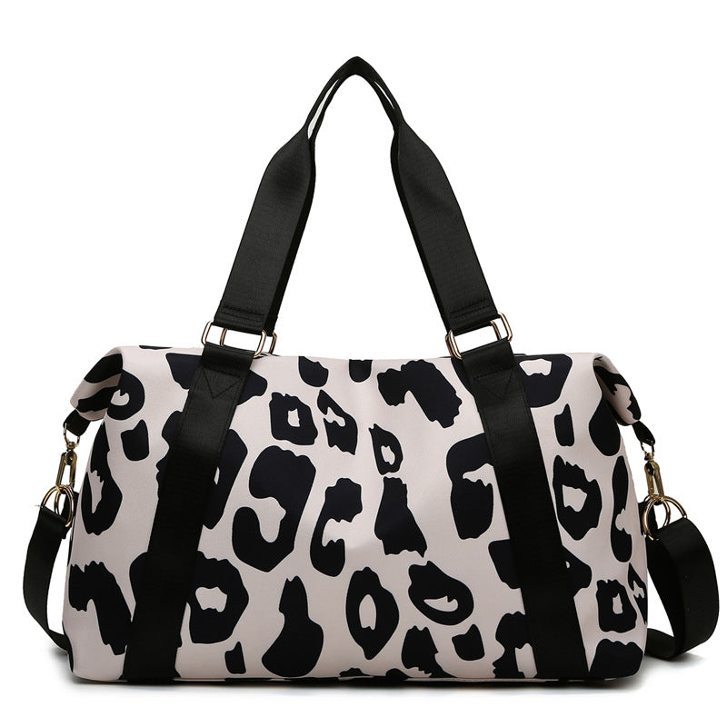 Chic Utility Travel Duffle Bag LoungeYard — product view 6