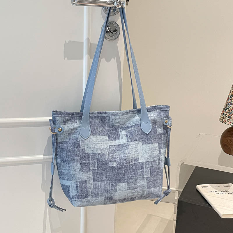 WoTextured Canvas Tote Bag LoungeYard — product view 3