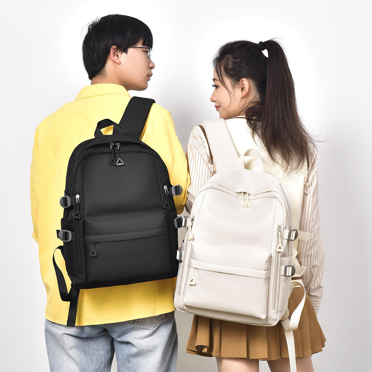 Multi-Functional Urban Daypack LoungeYard — product view 2