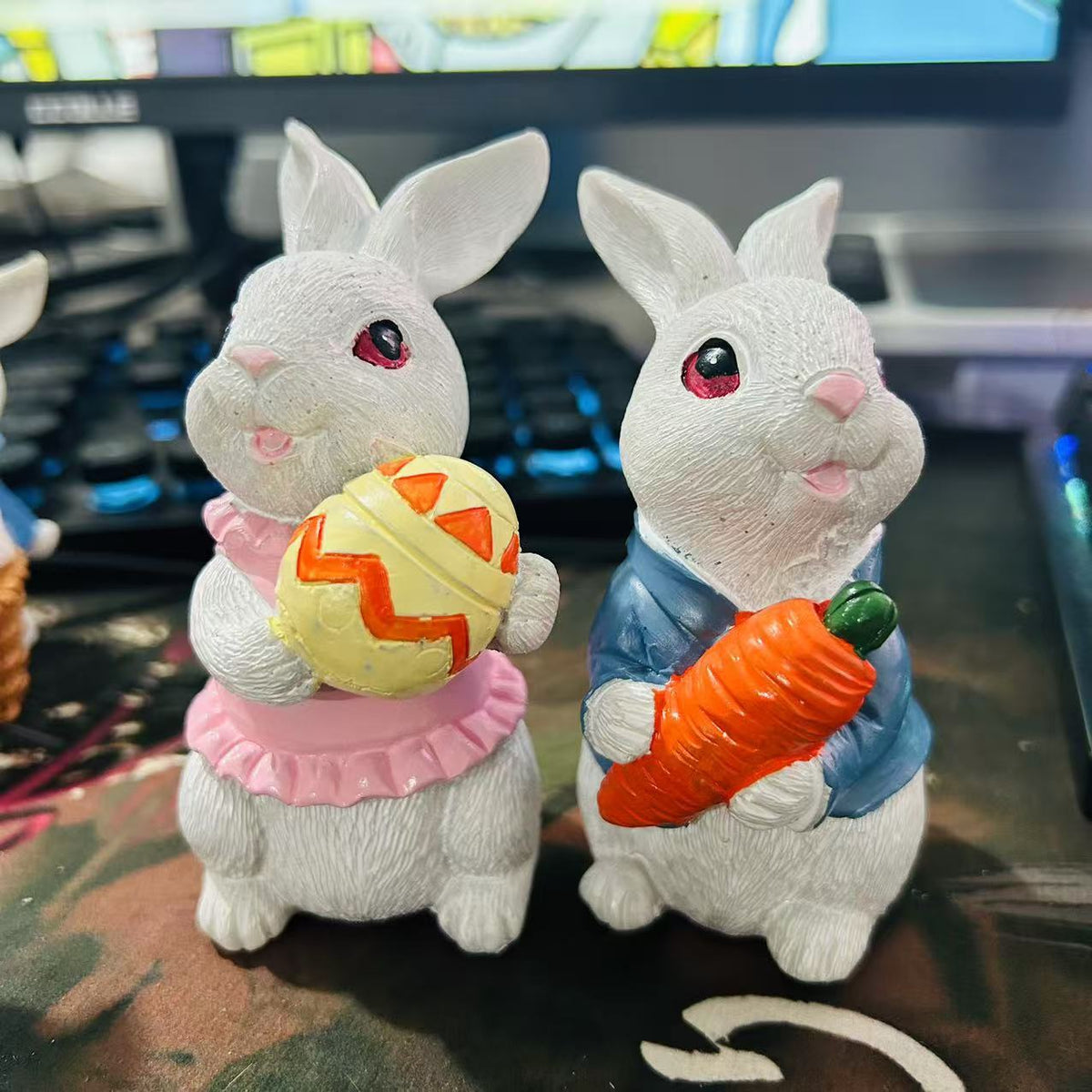 Decorative Easter Bunny Figurine Bowlift — product view 1