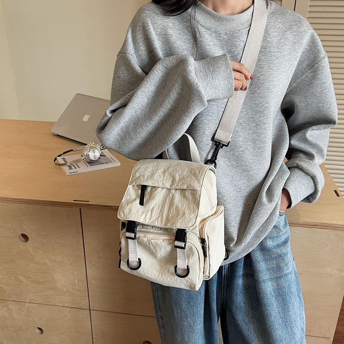 Multi-Pocket Urban Backpack LoungeYard — product view 2