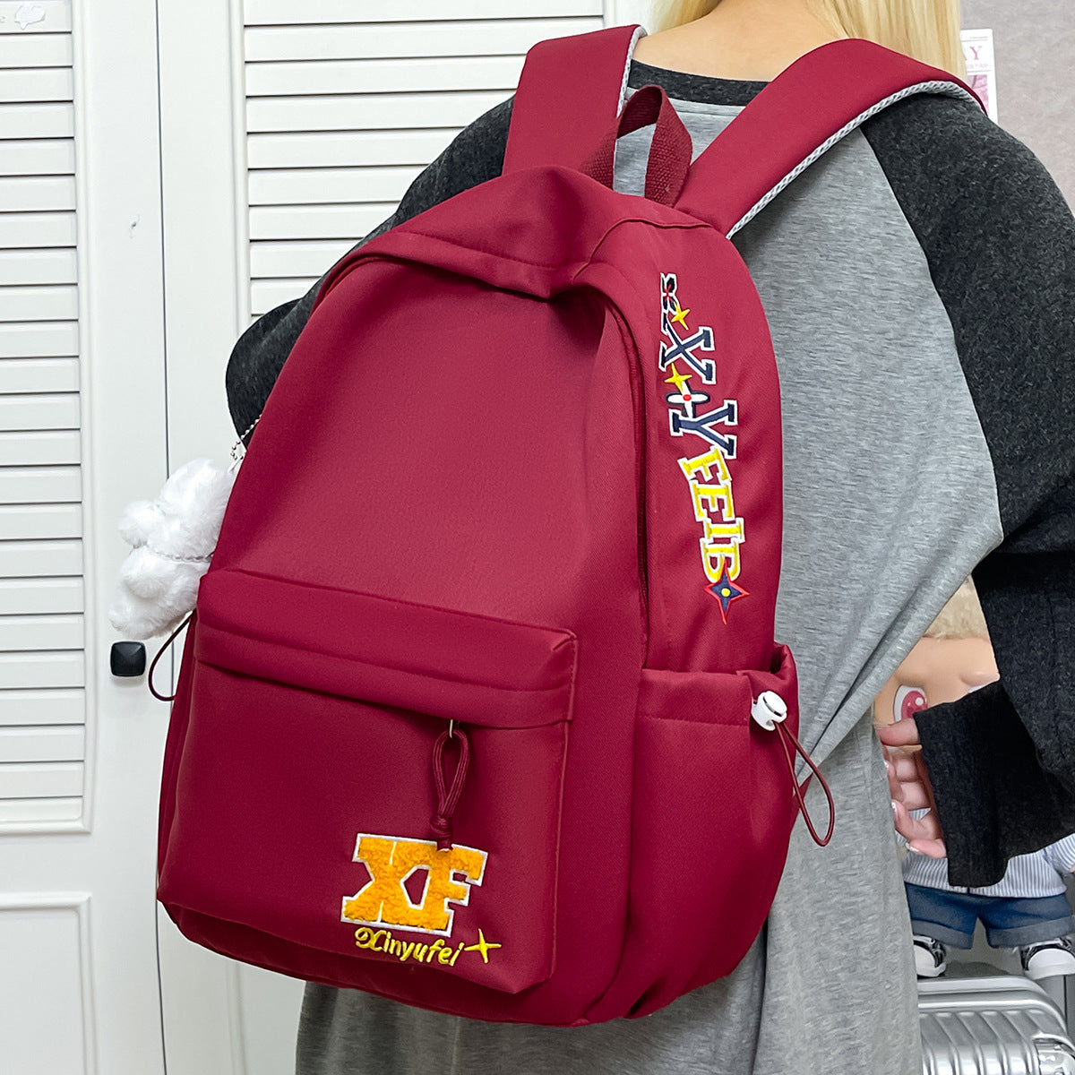 Modern Urban Backpack LoungeYard — product view 3