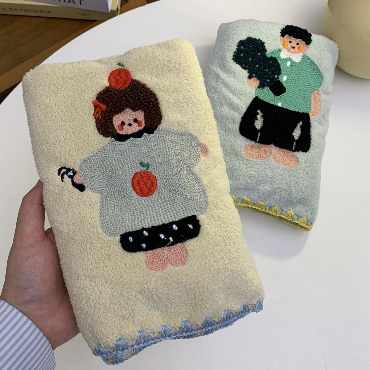 Cuddly blanket LoungeYard — product view 3