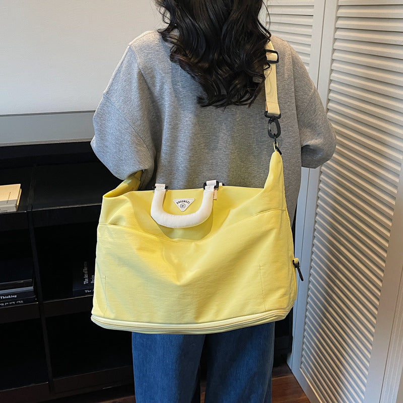 Multifunctional Sport and Travel Bag with Adjustable Shoulder Strap LoungeYard — product view 3