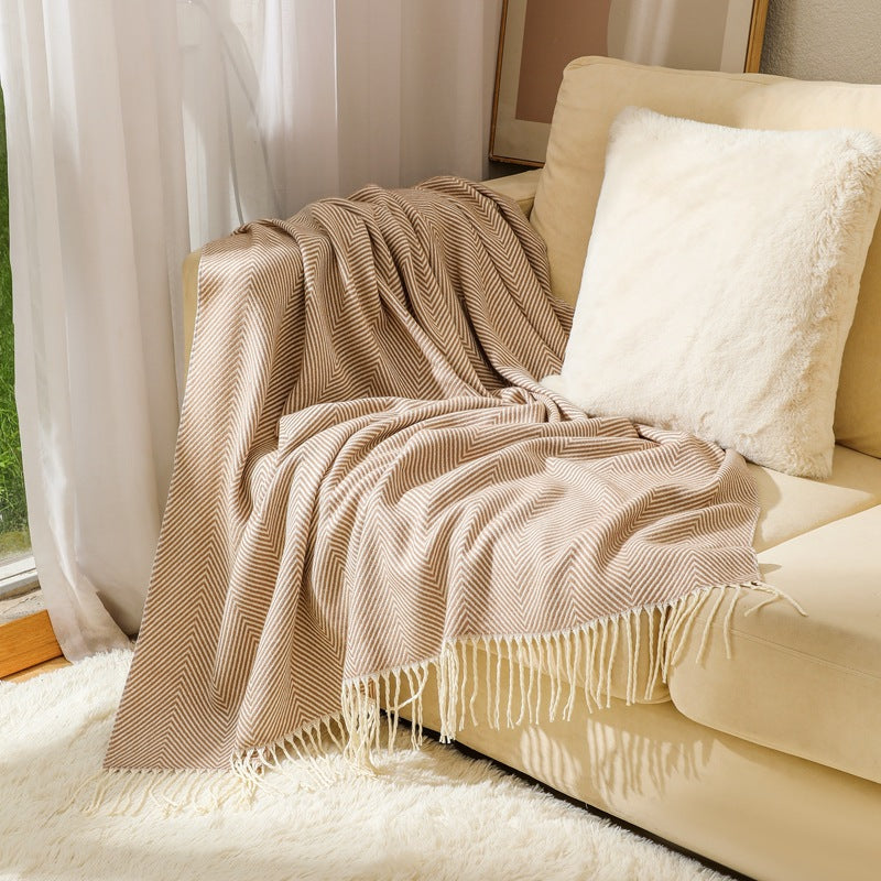 Luxury Herringbone Pattern Throw Blanket LoungeYard — product view 4
