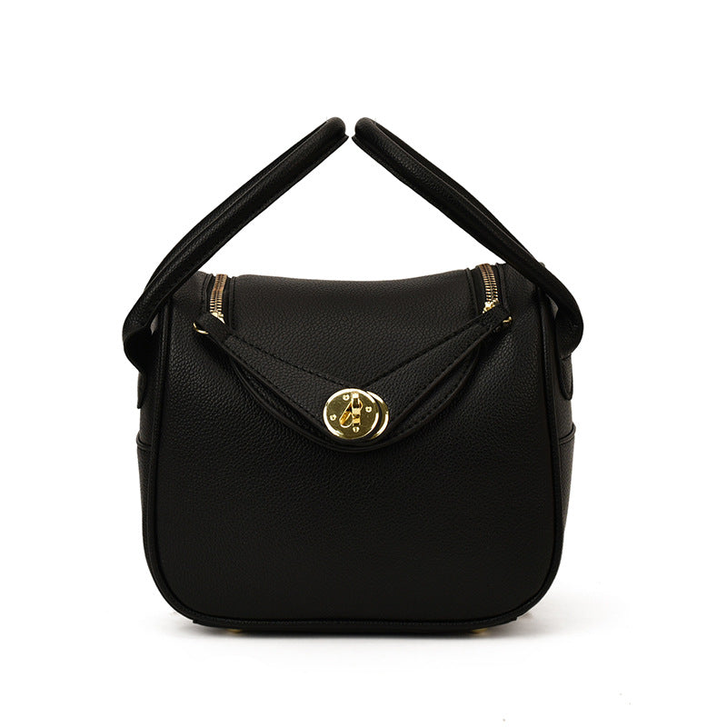 Chic Textured Handbag LoungeYard — product view 6