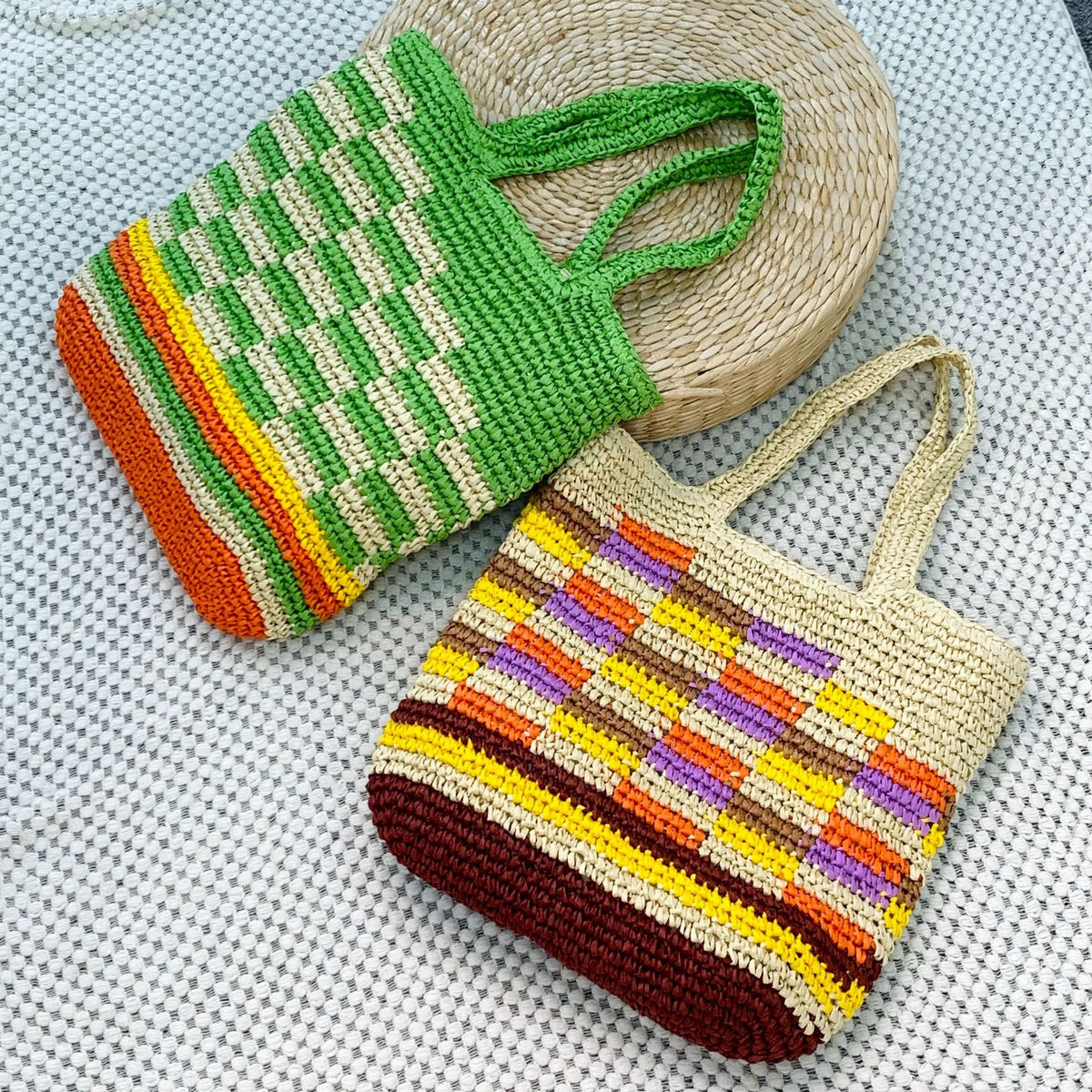 Hand-knotted summer tote LoungeYard — product view 3