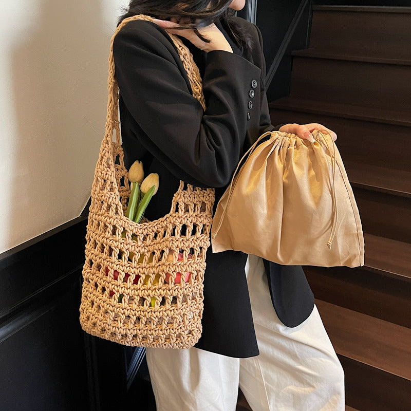 Fashionable Crocheted Tote Bag LoungeYard — product view 2