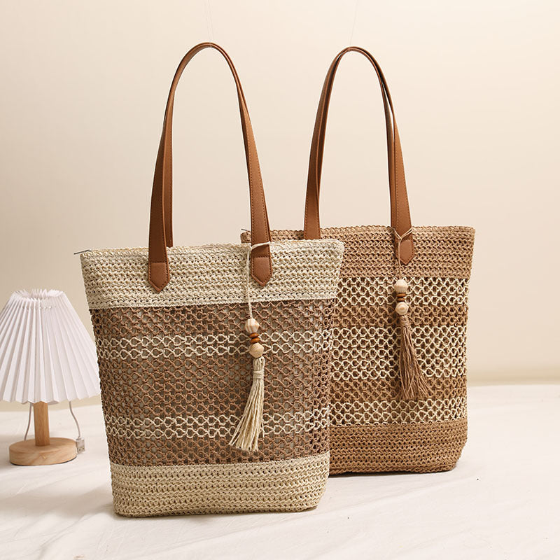 Braided Tote Bag Made From Natural Materials LoungeYard — product view 1