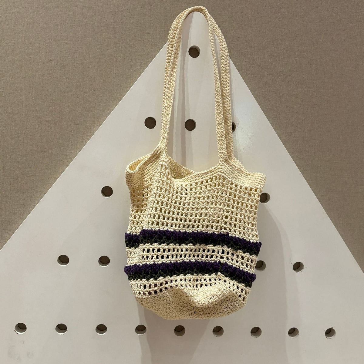 Hand-knotted shoulder bag LoungeYard — product view 4